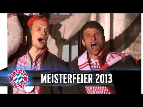 FC Bayern Meisterfeier Balkon 2013