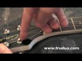 How to change strings - restring your guitar - mount strings