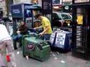 Bin buskers Bin buskers