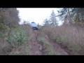 videos de LR3 and a muddy hill