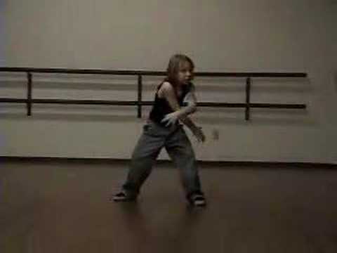 7 YEAR OLD DANCING & TUMBLING TO CHAINS HANG LOW!