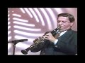 italian clarinet summit di bruno longhi e gianni sanjust: rose room
bruno longhi, gianni sanjust (clarinet), riccardo zegna (piano), lino patruno (guitar),    
attilio zanchi (bass), giancarlo pillot (drums)
milano 1986

http://www.linopatruno.it
http://www.cambiamusica.it
http://www.michaelsupnick.com