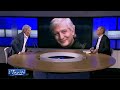 l'invite de tv5monde pr�sent� par patrick simonin le 28/03/12... l'animateur bien connu des t�l�spectateurs de tv5monde se confie dans un livre : la politiqu...