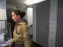 Wat een gore wc xD