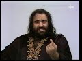 otro vídeo de demis roussos en alemán. otra canción preciosa de este gran griego universal.
he aqu� su letra:
sch�n wie mona lisa

sch�n wie mona lisa, sch�n wie mona lisa, wie ein bild der fantasie,
sch�n wie mona lisa, sch�n wie mona lisa, wer dich sah, vergi�t dich nie.

(refrain:)
wenn ich ein maler w�r', dann malte ich dein bild,
du bist so sch�n, die ganze welt soll dich bewundern.
doch deine liebe will ich ganz f�r mich allein.
das soll heute und immer so sein.

sch�n wie mona lisa, sch�n wie mona lisa, wie ein bild der fantasie,
sch�n wie mona lisa, sch�n wie mona lisa, wer dich sah, vergi�t dich nie.

da� du da bist, fass' ich kaum,
manchmal glaub' ich, es ist nur ein traum.

refrain

ich will niemals von dir gehen,
wie ein engel bist du anzusehen.

refrain

|: sch�n wie mona lisa, sch�n wie mona lisa, wie ein bild der fantasie,
sch�n wie mona lisa, sch�n wie mona lisa, wer dich sah, vergi�t dich nie :|