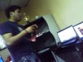 En la oficina de Jhon un dia dominguero