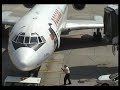 Tupolev Tu-154 wird zum Start vorbereitet und rollt