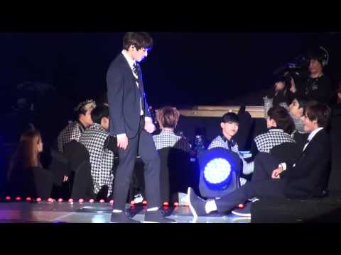 Boy - 150122 GOT7 reaction to BTS - Boy in Luv @ Seoul Music Awards 2015.