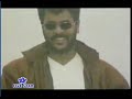 Kalluri Vaanil "Mi Lavo e mi sento male".