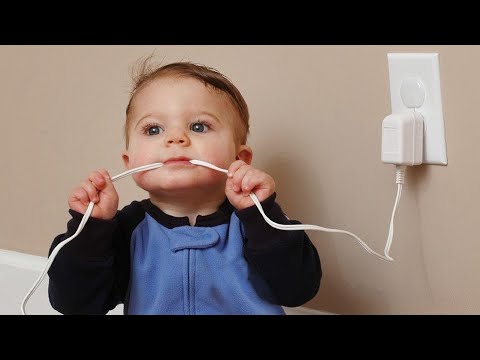 Профилактика бытового травматизма у детей | «О самых главных» видео