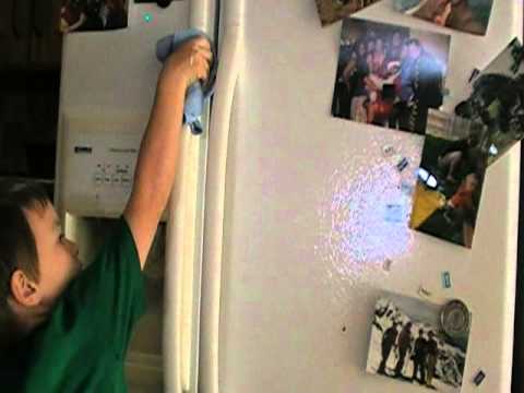 how to whiten fridge doors