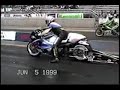 fuoriuscita-di-un-pistone-dal-motore-in-accellerazione.html