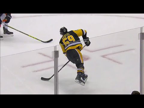 Video: Penguins' Guentzel beats Flyers' Elliott after sweet board pass by Schultz