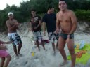 At� em Grumari tem Lazaro Ramos...rs