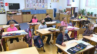 Návrat žáků do lavic: První stupeň celý, druhý zatím rotačně