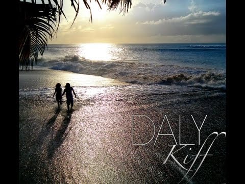 Daly - kiff L'ALBUM '' LE DALYCIOUS '' juin 2013 LE SINGLE A TÉLÉCHARGER GRATUITEMENT ( FREE FREE FREE ) SUR ... http://www.allmol.com/?r=210052 https:/...