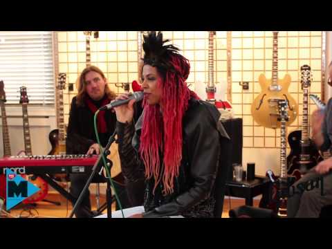 heavies - Ealing's finest the Brand New Heavies are celebrating almost 30 years together in 2013 with new album Forward. These acid jazz pioneers are heading back out ...
