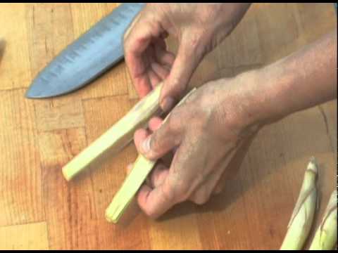 how to cut up lemongrass