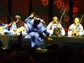 origin�rios da regi�o de timbuktu (mali), o grupo produz uma musica de ritmos circulares e inebriantes: as mulheres cantam em coro, ulula, batem palmas e tocam tambor tinde; os homens tocam imzad (violino de uma corda), tehardent (especie de ala�de) e guitarra..
