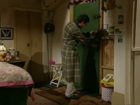 Merry Christmas, Mr. Bean - High Quality - Part 2 of 3