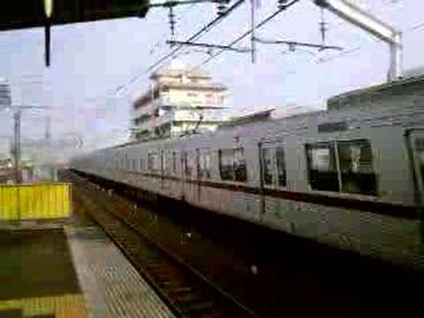 東武３００００系と１００５０系