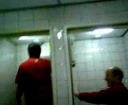 how to wc schoonmaken
