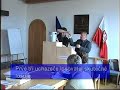 Celkem šestnáct uchazečů se přihlásilo městu Karlovy Vary do výběrového řízení na dodavatele stavby sportovní haly, jejímž vzorem je hokejová aréna v Liberci. Karlovarští přiklepli miliardový kontrakt právě jejímu úspěšnému staviteli -- libereckému SYNERU. Předcházelo tomu losování, které mělo původní šestnáctku uchazečů o zakázku zúžit na pouhých pět. A právě tím pátým vylosovaným byl SYNER v partnerství s dalšími dvěma firmami.ZDROJ: www.bonustv.cz !