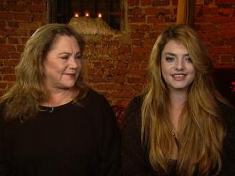 Kathleen Turner