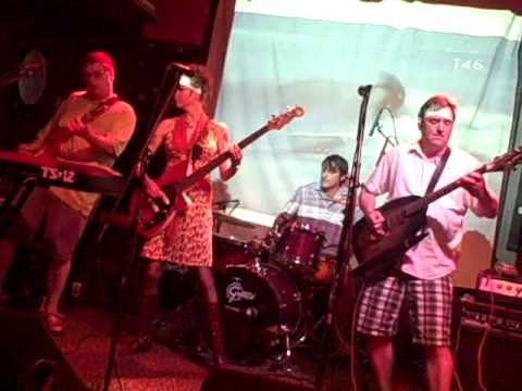 elladacat - Mercury 4 live at Skylark Cafe Fri July 31, 2009.