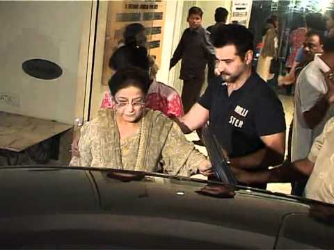 Bollywoodgupshup - Bollywood celebrities attended the funeral of Mona Kapoor the ex wife of producer Boney Kapoor. Mona Kapoor is survived by her son Arjun Kapoor and Anshula K...