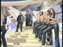 presentazione del gruppo isola song nella  trasmissione di raffaella carr� 