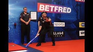 Dirk van Duijvenbode HONEST on Damon Heta's walk-on: “Be yourself, don't be an act”