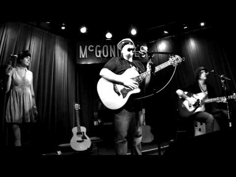 Trish Badger - Kristy Lee http://www.kristyleemusic.com video filmed and edited by Trish Badger http://www.trishbadger.com 4/21/2012 at McGonigel's Mucky Duck in Houston, TX.