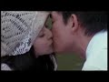 hai you wo -- ren xian qi
kan zhe ni you xie lei
xiang yao yi ge ren jing yi hui
ni de yan han zhe lei
wo de xin ye gen zhe sui
ni wei nei ge ren qiao cui
wei ta kang xia suo you zui
wo wei ni zhi mi bu hui
zheng ye wu fa ru shui
jiu suan quan shi jie li kai ni
hai you yi ge wo lai pei
zen me she de rang ni shou jin leng feng chui
jiu suan quan shi jie zai xia xue
jiu suan hou niao ji nan fei
hai you wo zai zhe li
chi chi de deng ni gui
ni zhuang zuo wu suo wei
qi shi yi tong che xin fei
mei xiang xiang zhong de jian qiang
jian qiang de mian shi yu fei
xiang yao gei ni de an wei
ni dan dan xiao zhe ju jue
man shen shang hen de ai qing
bu zhi de ni fu chu yi qie
jiu suan quan shi jie li kai ni
hai you yi ge wo lai pei
zen me she de rang ni shou jin leng feng chui
jiu suan quan shi jie zai xia xue
jiu suan hou niao ji nan fei
hai you wo zai zhe li
chi chi de deng ni gui
jiu suan quan shi jie li kai ni
hai you yi ge wo lai pei
zen me she de rang ni shou jin leng feng chui
jiu suan quan shi jie zai xia xue
jiu suan hou niao ji nan fei
hai you wo zai zhe li
chi chi de deng ni gui