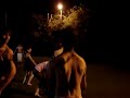 que ale apague la luz