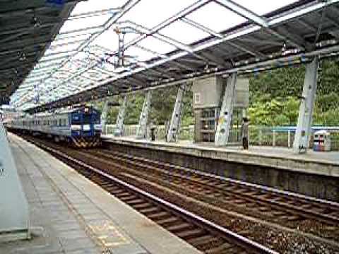 區間車EMU400