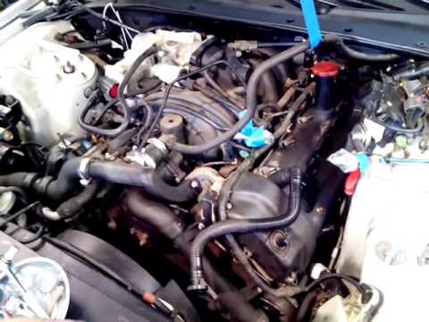Jaguar V8 secondary timing chain tensioners replacement.