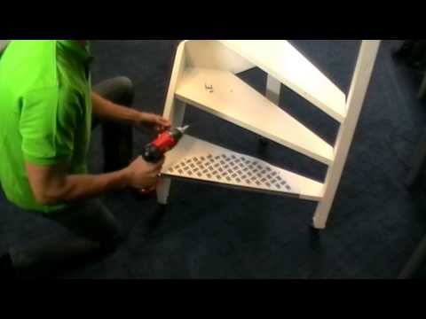 Treppen-Stufenmatten.com - Verlegen einer Vivol-Alu-Stufenmatte