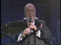 if you ever have the chance, pete is one of the warmest personable clarinet players you will ever meet.  sometimes he likes to have fun while he is working as you will see in this video.  watch the bit with the on/off switch on the drummer.