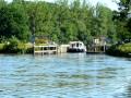 Bateau sortant de... Voir la Vidéo