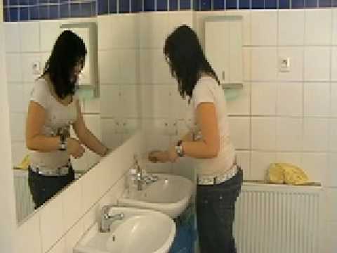 Prohlédnout video