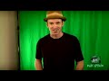 In this video we take a look at the fan that is on the QL-1000 lights (kit). I show you how to disconnect the fan and add a professional looking switch to turn it off and on. All for a few dollars! If you need complete silence for your film or video then this is the video for you. Parts List:SPST Rocker Switch (Black)http://www.radioshack.com/product/index.jsp?productId=2062523&cp=2032058.2032230.2032278&pg=4&parentPage=familyStranded Hookup Wire 22 AWGhttp://www.radioshack.com/product/index.jsp?productId=2049745&cp=2032058.2032227.2032239&parentPage=familyHigh-Tech Rosin Core Silver-Bearing Solder (1.5 Oz.)http://www.radioshack.com/product/index.jsp?productId=2062717&cp=2032058.2032236.2032313&pg=2&parentPage=family15-Watt Soldering Iron with Grounded Tiphttp://www.radioshack.com/product/index.jsp?productId=2062728&cp=2032058.2032236.2032313&pg=2&parentPage=familyPlease visit my website for more tutorial videos and training DVDshttp://www.markapsolon.comWarning this will void your warrenty on the lights and the video is for information proposes only. I am a professional and know what I am doing with electronics, so I am not responsible if you screw up or damage your light!