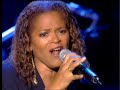 v�ronique sanson interpr�te vue sur la mer avec jocelyne beroard le 07.04.05