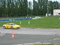 Ferrari jaune