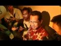 Sri Lankan asylum seekers leave Australian ship - 19 Nov 09