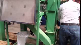 Video De pulidora de Frijol Con Aserrín de planta beneficiadora de frijol.