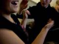 videos de Skin Head Pillow Fight