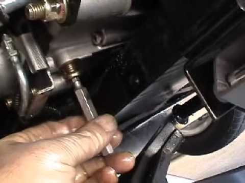how to change battery on can am spyder