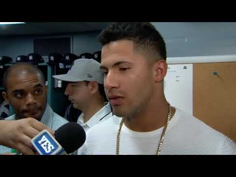 Video: Gleyber Torres gives the Yankees the MLB HR record