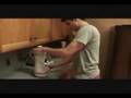 videos de Living For Love Trailer